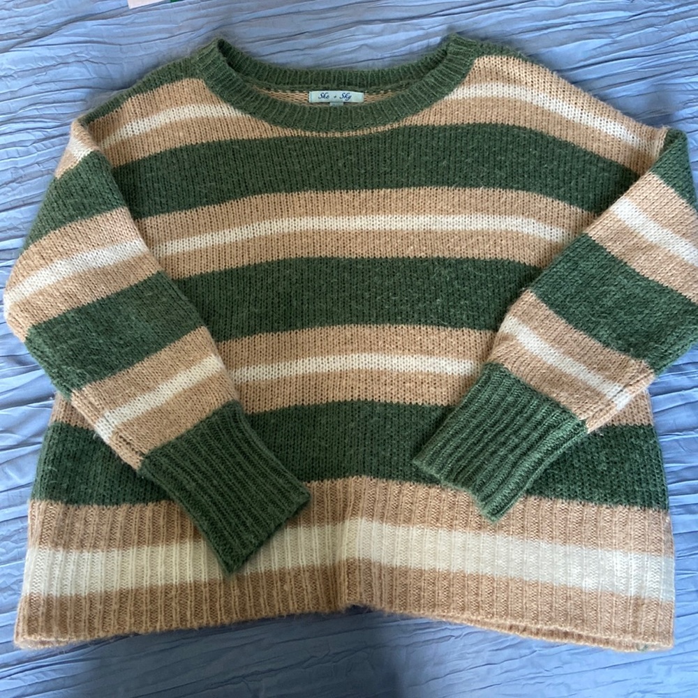 ‼️2 for $12‼️ She & Sky striped knit sweater